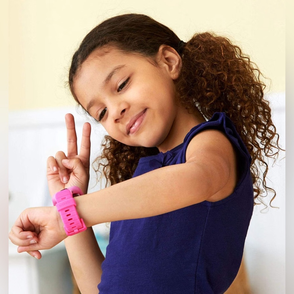 Kids Pink Digital Activity Watch for Children New open box